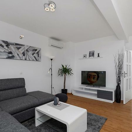 Apartment Silver Makarska Exterior photo