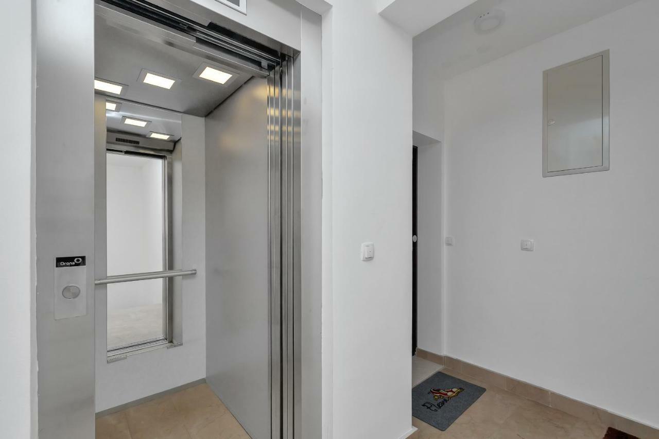 Apartment Silver Makarska Exterior photo